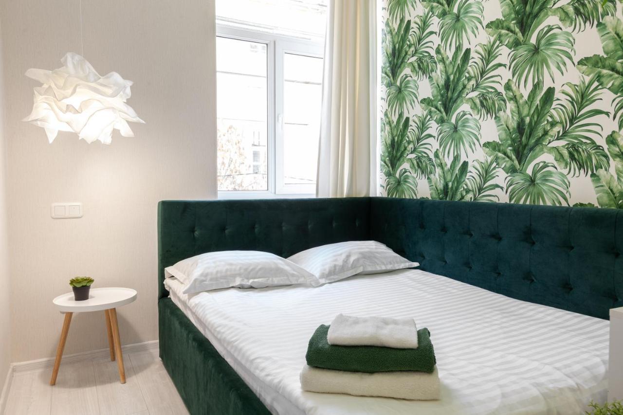Bv Apartments Cozy In Center Lviv Extérieur photo